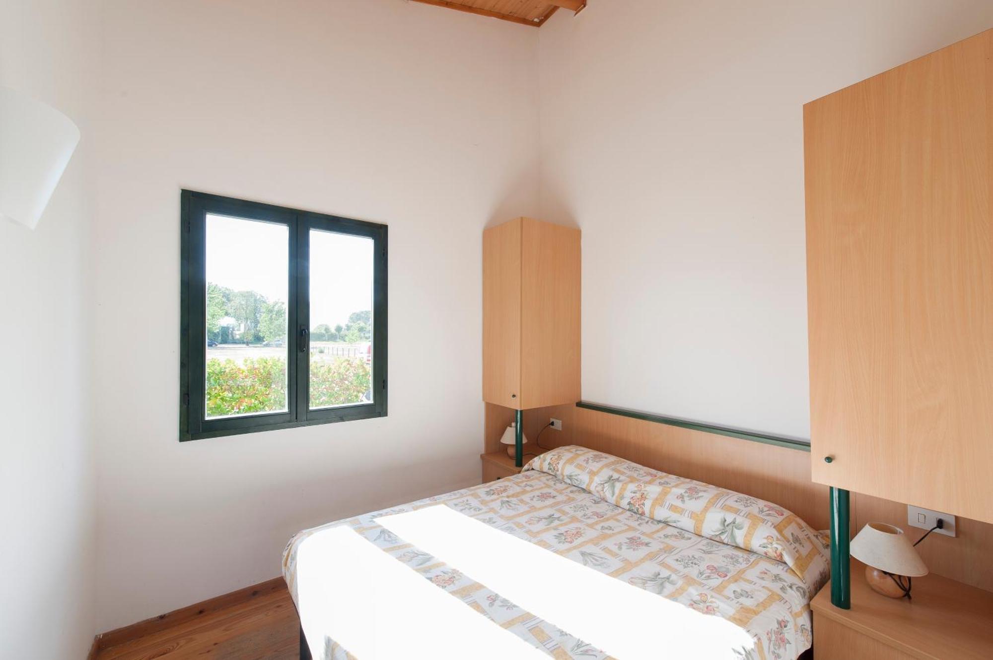 Settebello Village Lido Di Fondi Bilik gambar