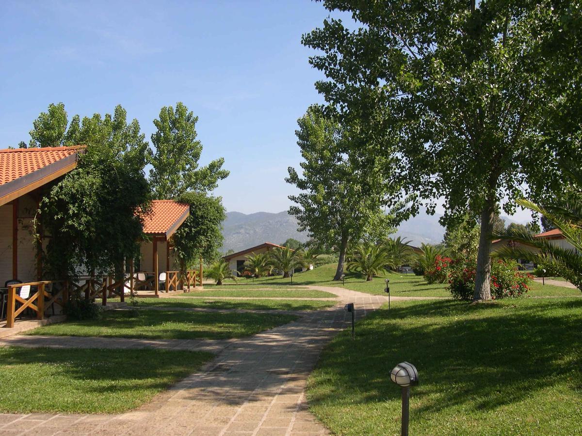 Settebello Village Lido Di Fondi Luaran gambar