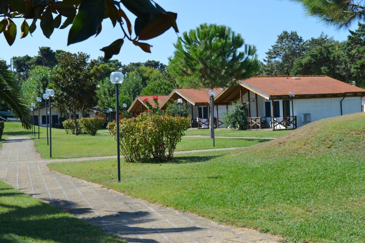 Settebello Village Lido Di Fondi Luaran gambar